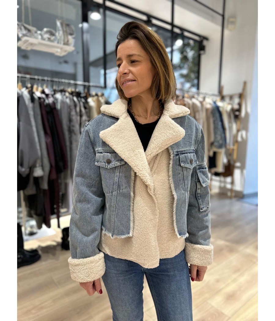 Manteau jeans et moumoute Femme